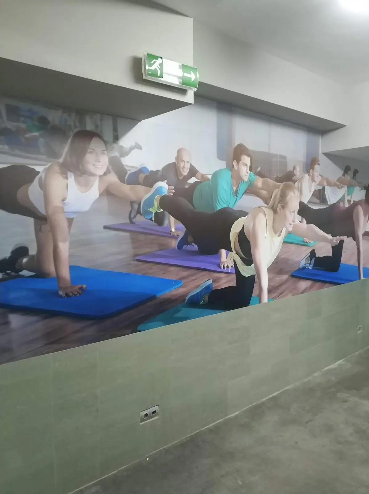 Mural de estúdio de fitness, fotografia 1