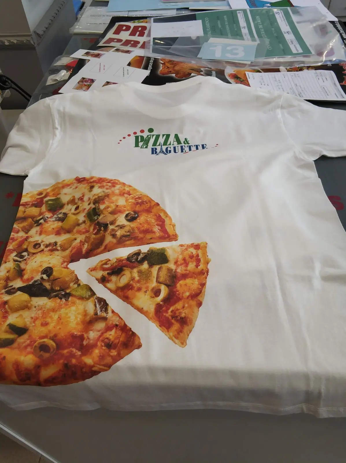 T-shirts Pizza & Baguette, fotografia 1