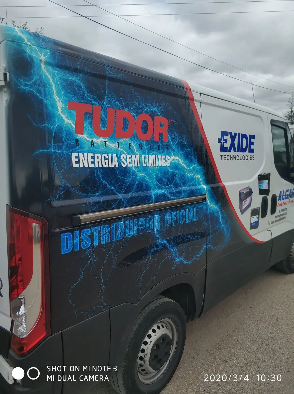 Carrinha Tudor / Exide, fotografia 1